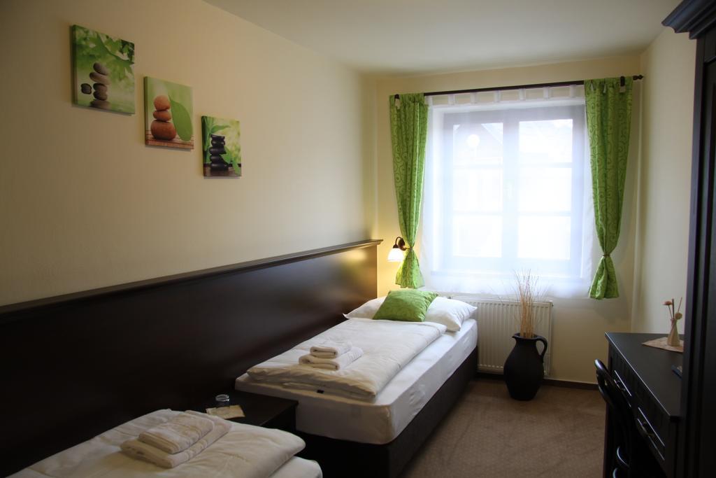 Hotel Koruna Прахатице Екстериор снимка
